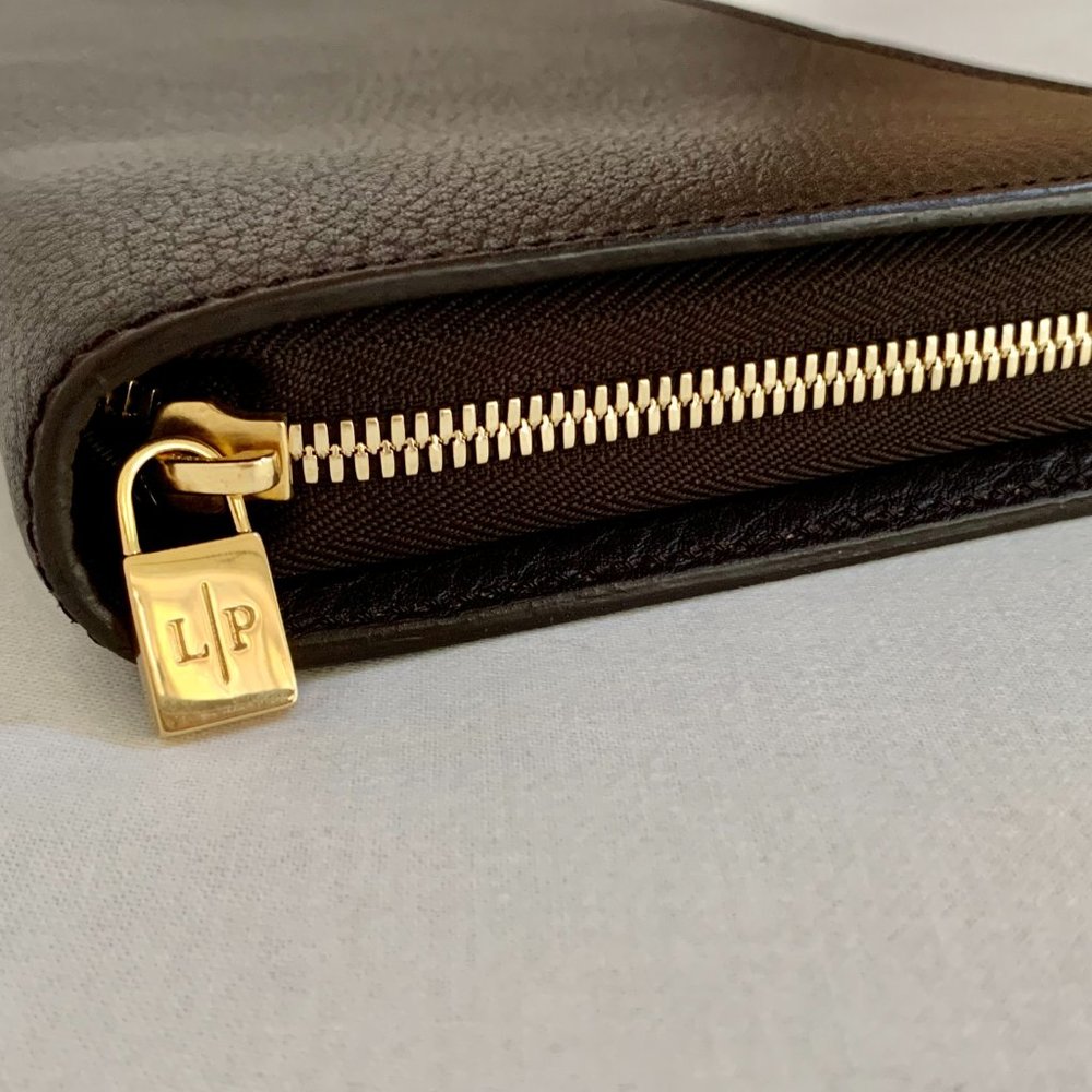 EUC LORO PIANA Brown Grain Leather Tie Case with Gold-tone Hardware
